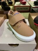 NEW & BOXED LACOSTE TAN SHOE SIZE INFANT 5