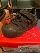 NEW & BOXED KICKERS BLACK SHOE SIZE INFANT 5