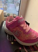 NEW & BOXED SKETCHERS LIGHTS PINK TRAINERS SIZE INFANT 5
