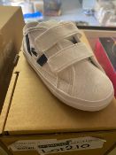 NEW & BOXED LACOSTE WHITE/NAVY TRAINERS SIZE INFANT 6