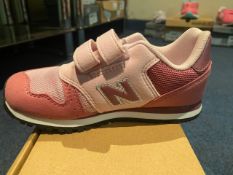 NEW & BOXED NEW BALANCE PINK TRAINER SIZE INFANT 10