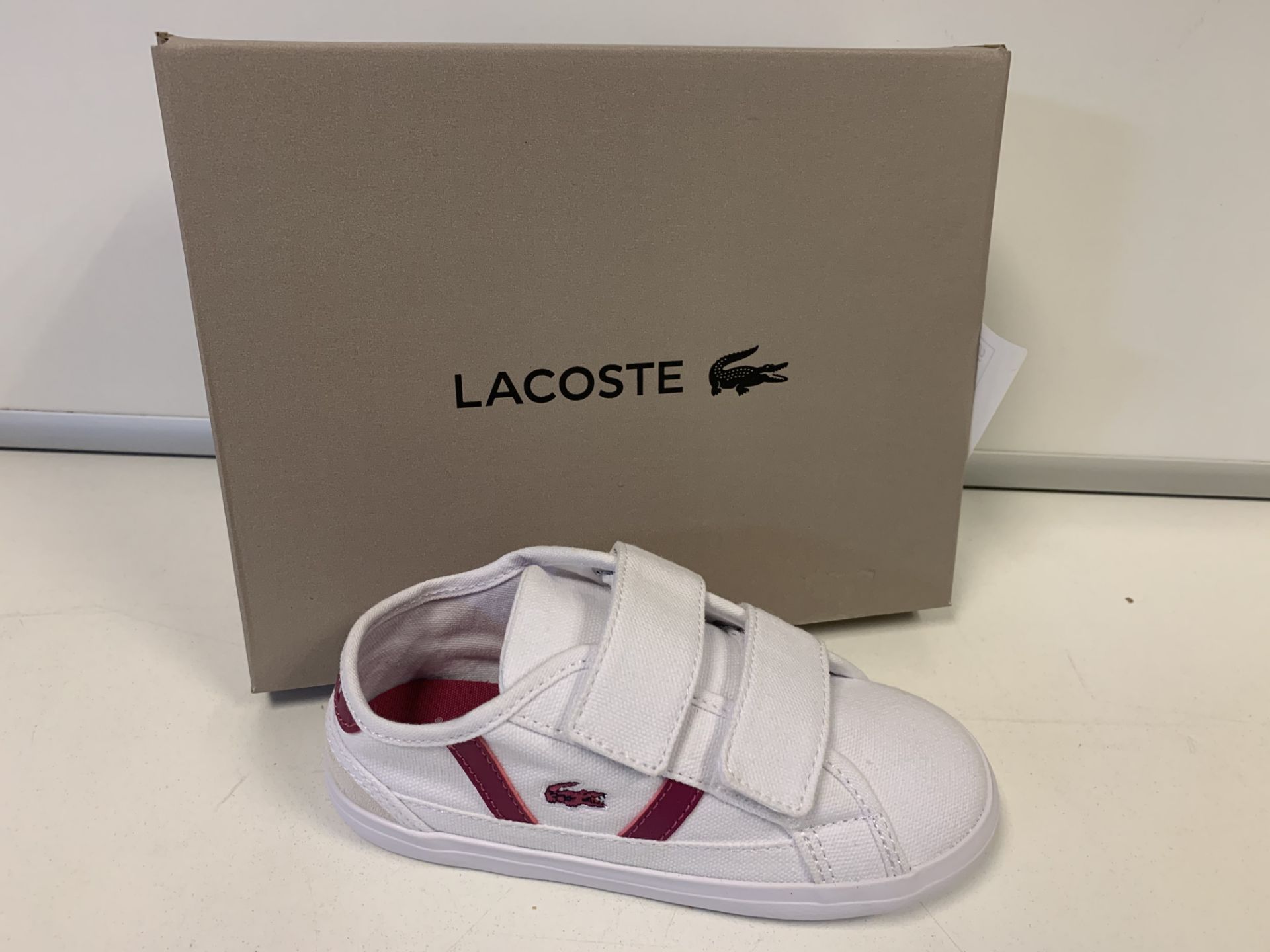(NO VAT) 4 X BRAND NEW LACOSTE WHITE/PINK TRAINERS SIZE I9