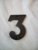 20 x Antique Numeral 3