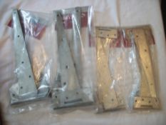 4 x Various Size Tee Hinges