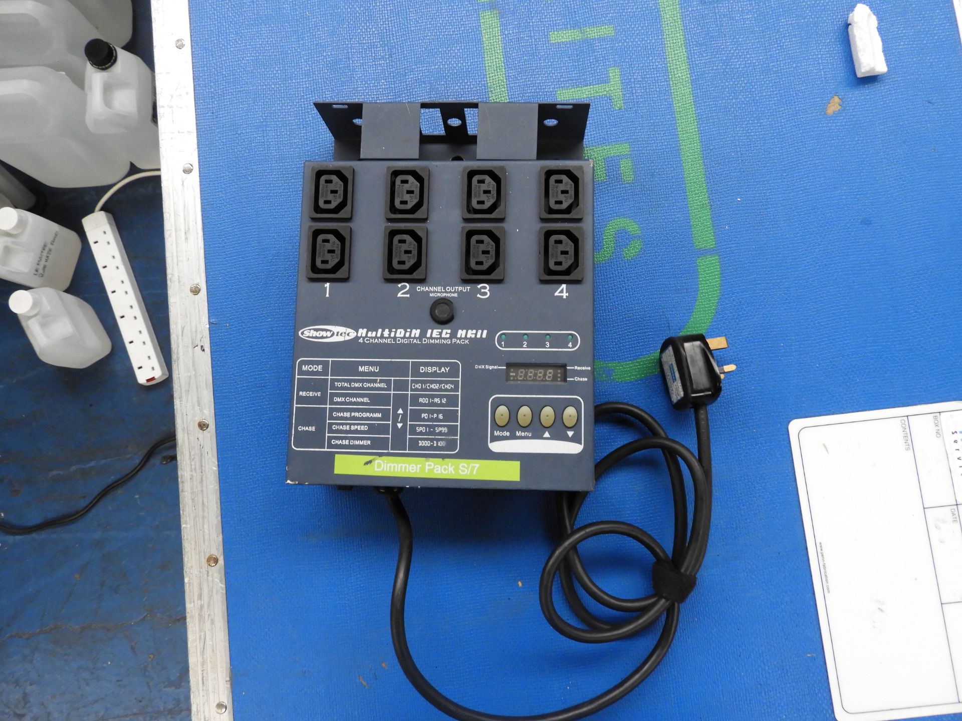 Showtec multi dim 4 channel digital dimmer pack, 2 fuses missing - Image 3 of 3