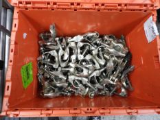 33 x Scaffold swivel couplers job lot