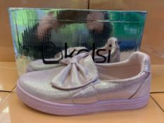 10 X BRAND NEW KELSKI GLITTER SHOES IN VARIOUS STYLES AND SIZES (792/23)