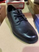 NEW & BOXED CLARKS BLACK FORMAL SHOE SIZE JUNIOR 3 (33/21)