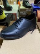 NEW & BOXED CLARKS BLACK FORMAL SHOE SIZE JUNIOR 3 (16/21)