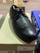 NEW & BOXED CLARKS BLACK FORMAL SHOE SIZE JUNIOR 4 (17/21)