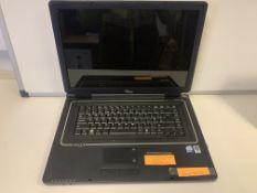 FUJITSU SIEMENS LI 1818 LAPTOP, WINDOWS 10 PRO, 17INCH SCREEN, 60GB SSD HARD DRIVE WITH CHARGER