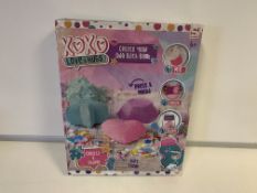 32 x NEW BOXED XOXO LOVE & HUGS CREATE YOUR OWN BATH BOMB SETS