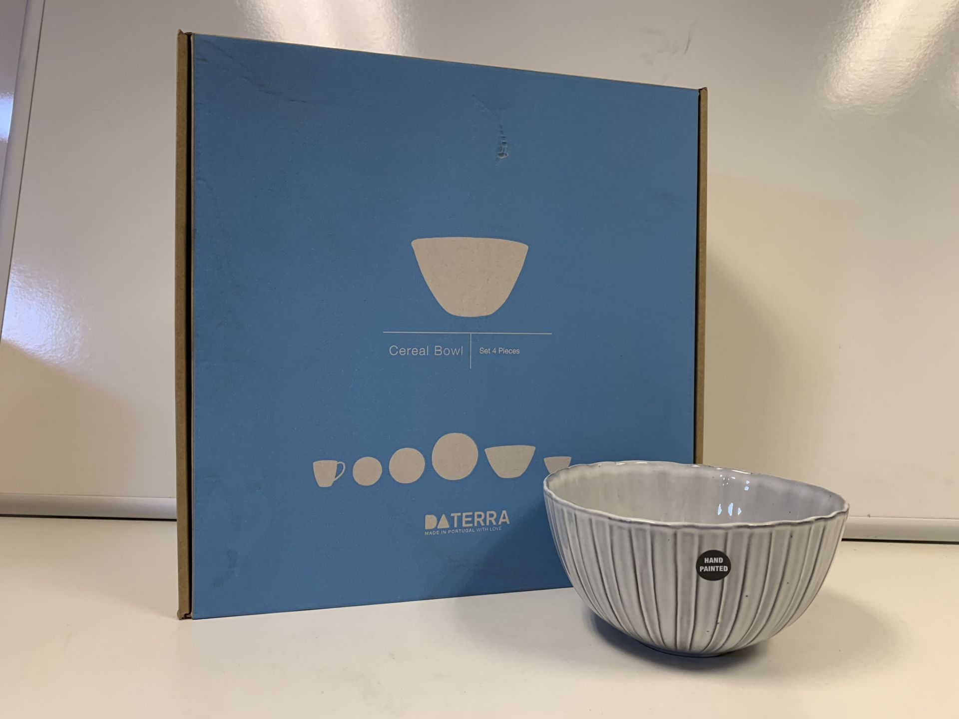 4 X BRAND NEW PACKS OF 4 RETAIL BOXED DA TERRA DOURO LAGRIMA CEREAL BOWLS RRP £100 PER PACK(HAND