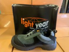 5 X BRAND NEW LIGHT YEAR WORK SHOES SIZE 6