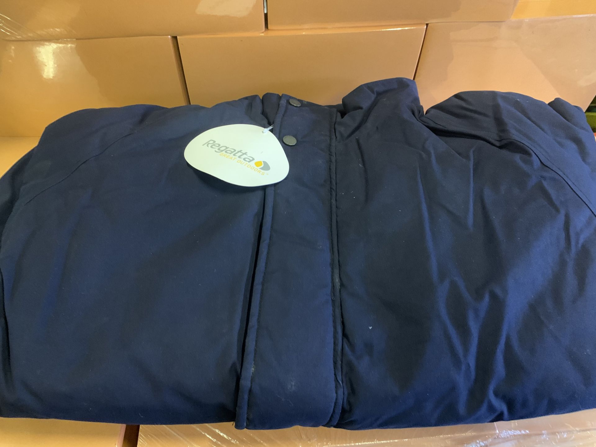 6 X BRAND NEW REGATTA WORK JACKETS IN VARIOUS COLOURS AND SIZES