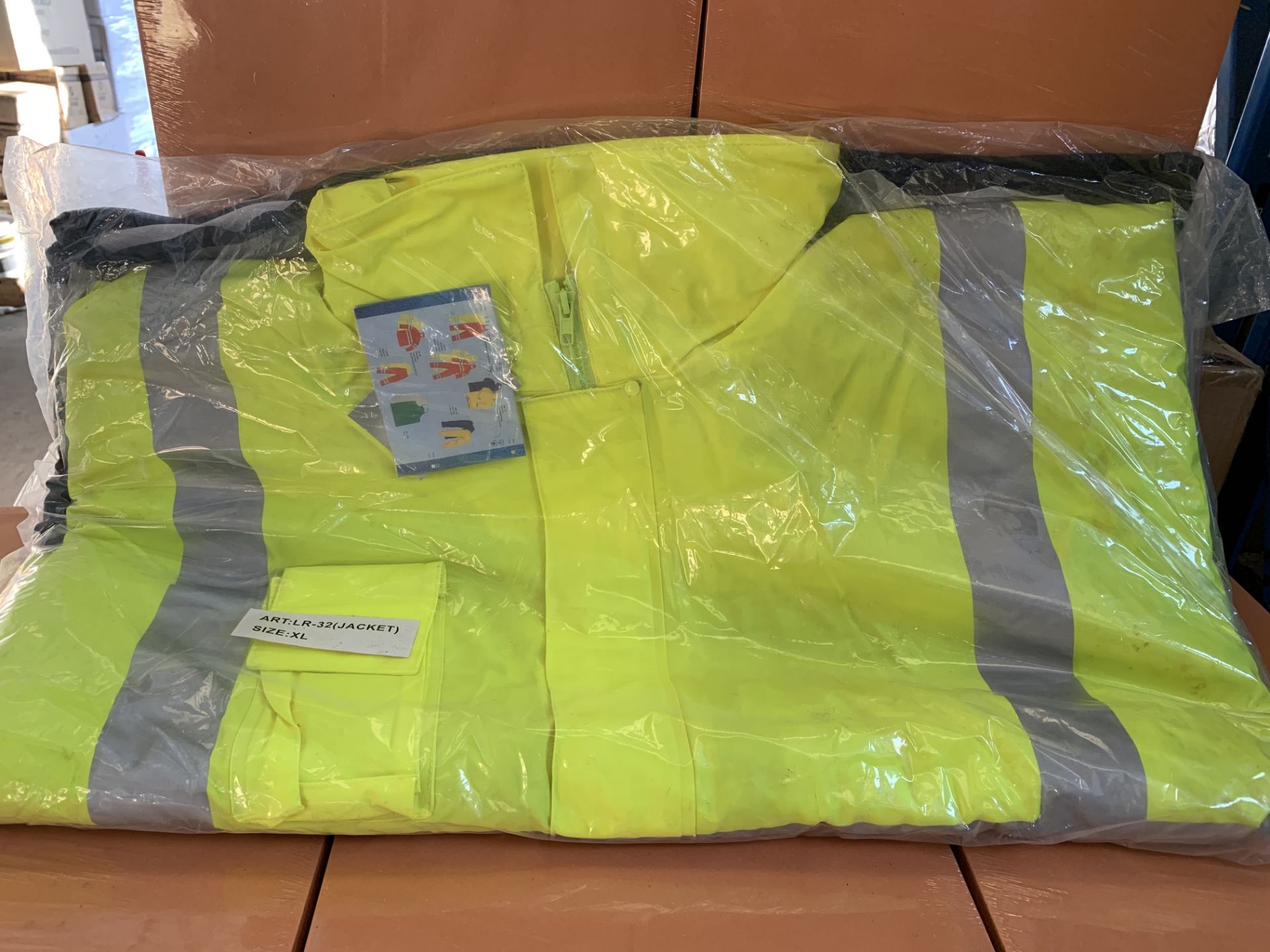 10 X HIGH VIS WORK JACKETS SIZE EXTRA LARGE