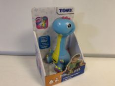 18 x NEW BOXED TOMY STOMP & ROAR DINASAUR