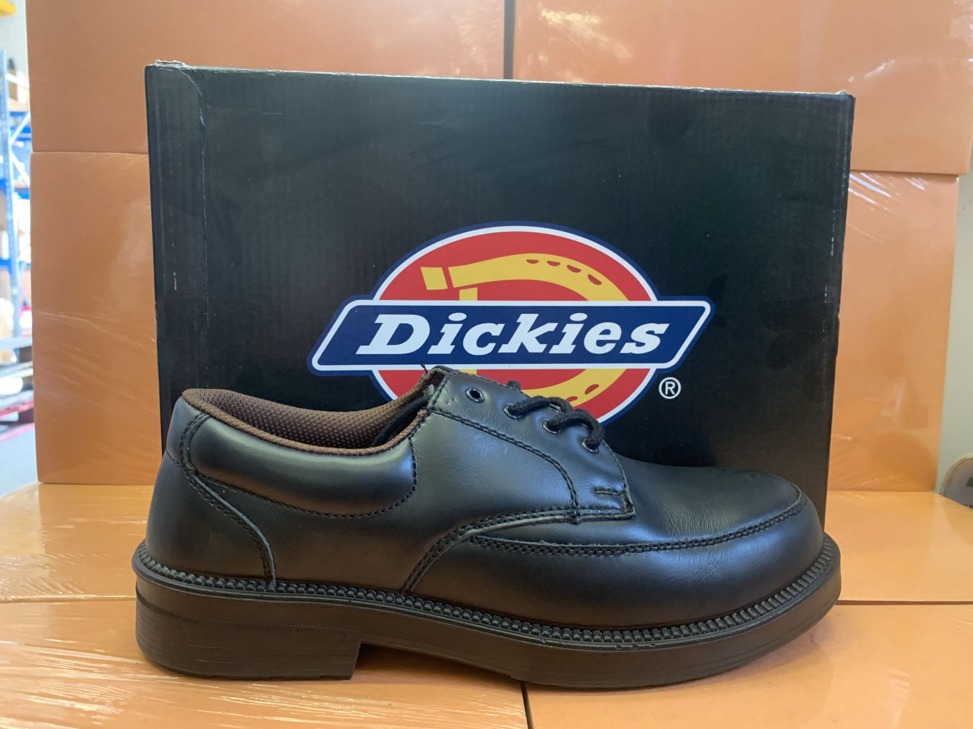 6 X BRAND NEW DICKIES EXECUTIVE SAFETY SHOES 4 X SIZE 11 AND 2 X SIZE 5.5