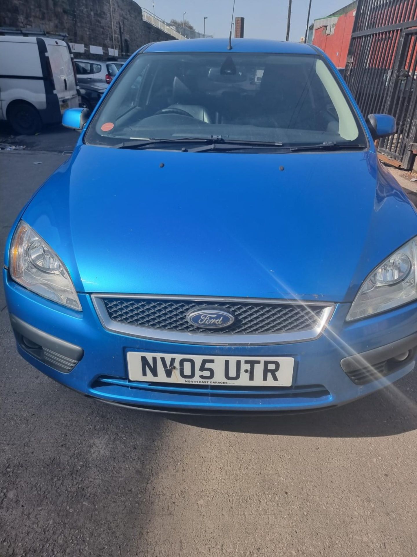 NV05 UTR FORD FOCUS PETROL TITANIUM. MILEAGE 112179. MOT valid until28 September 2021 - Image 2 of 5