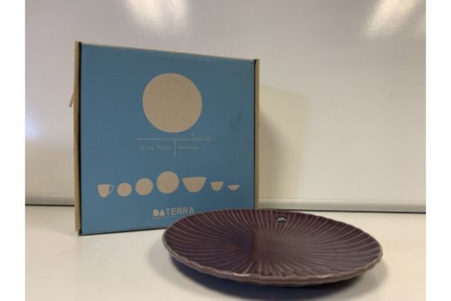 8 X BRAND NEW PACKS OF 4 RETAIL BOXED DA TERRA DOURO BASTARDO SIDE PLATES RRP £70 PER PACK (HAND