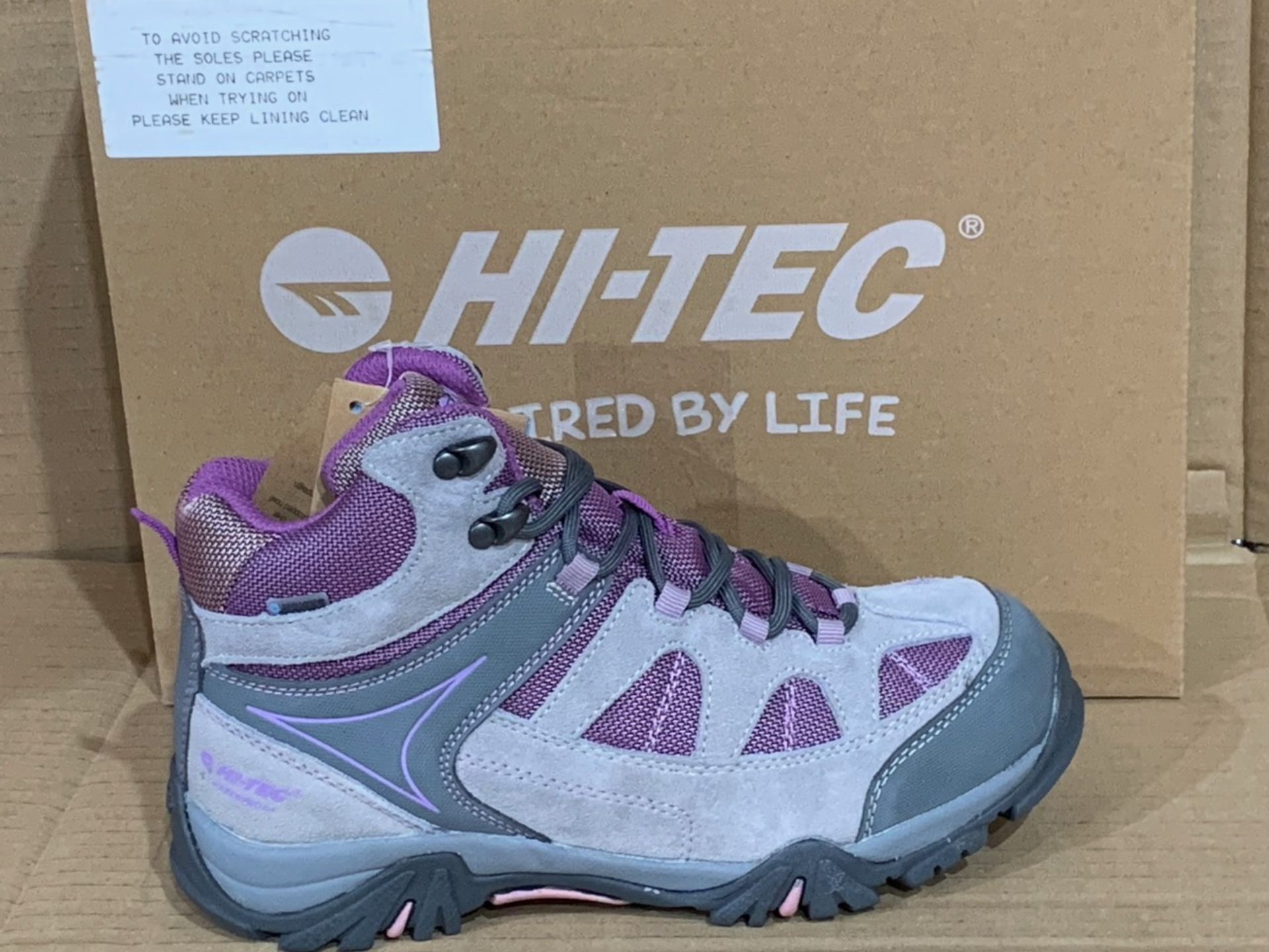 (NO VAT) 2 X NEW BOXED PAIRS OF HI-TEC BOOTS SIZE UK JUNIOR 4