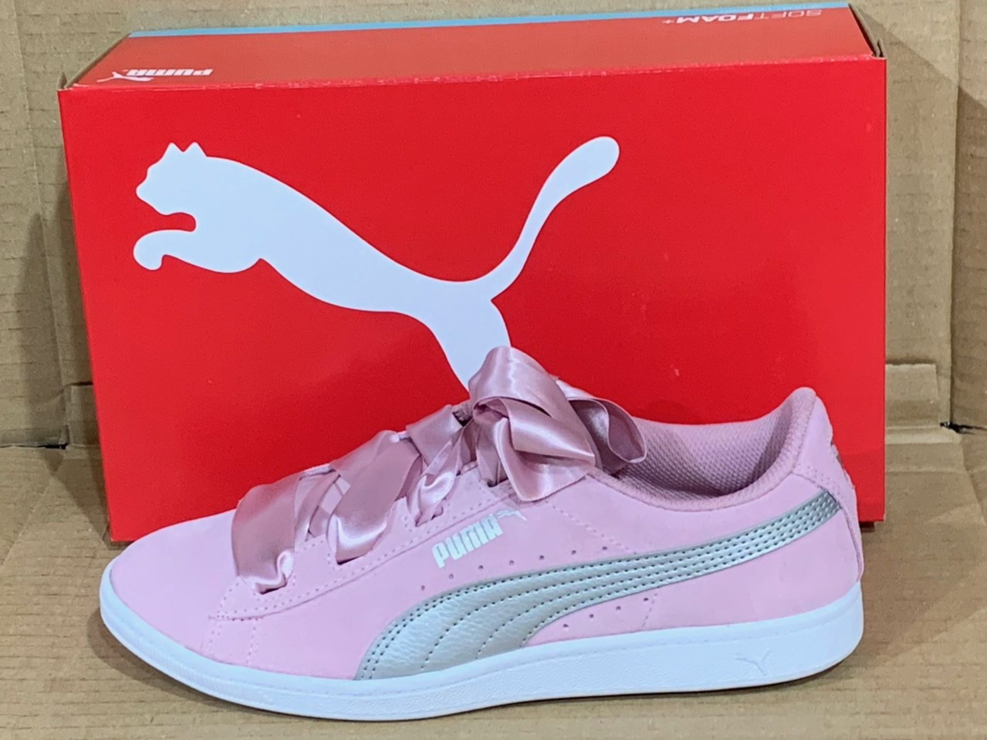 (NO VAT) 4 X NEW BOXED PAIRS OF PINK PUMA TRAINERS SIZE UK JUNIOR 5