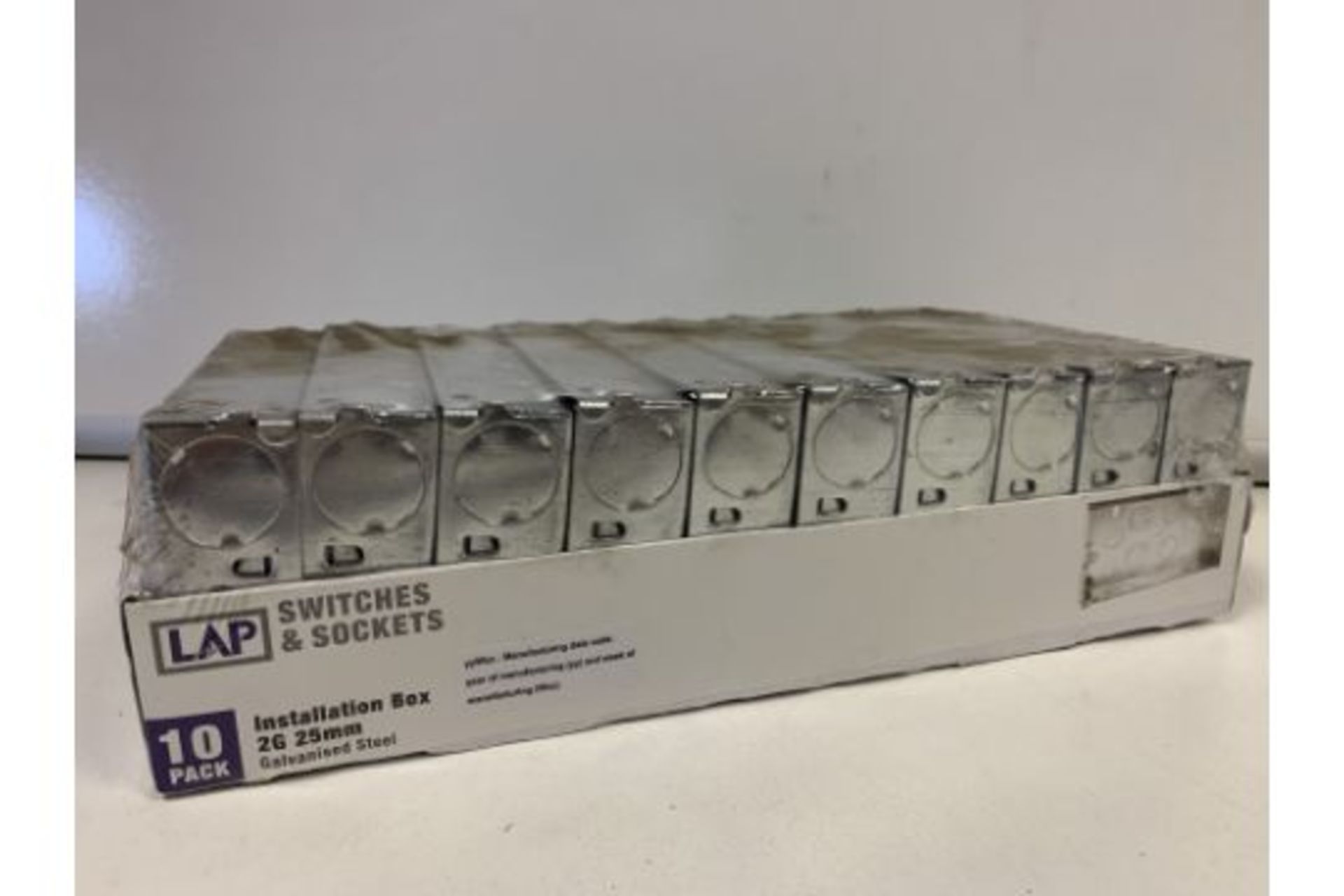 120 X BRAND NEW GALAVANISED 25MM METAL BOXES