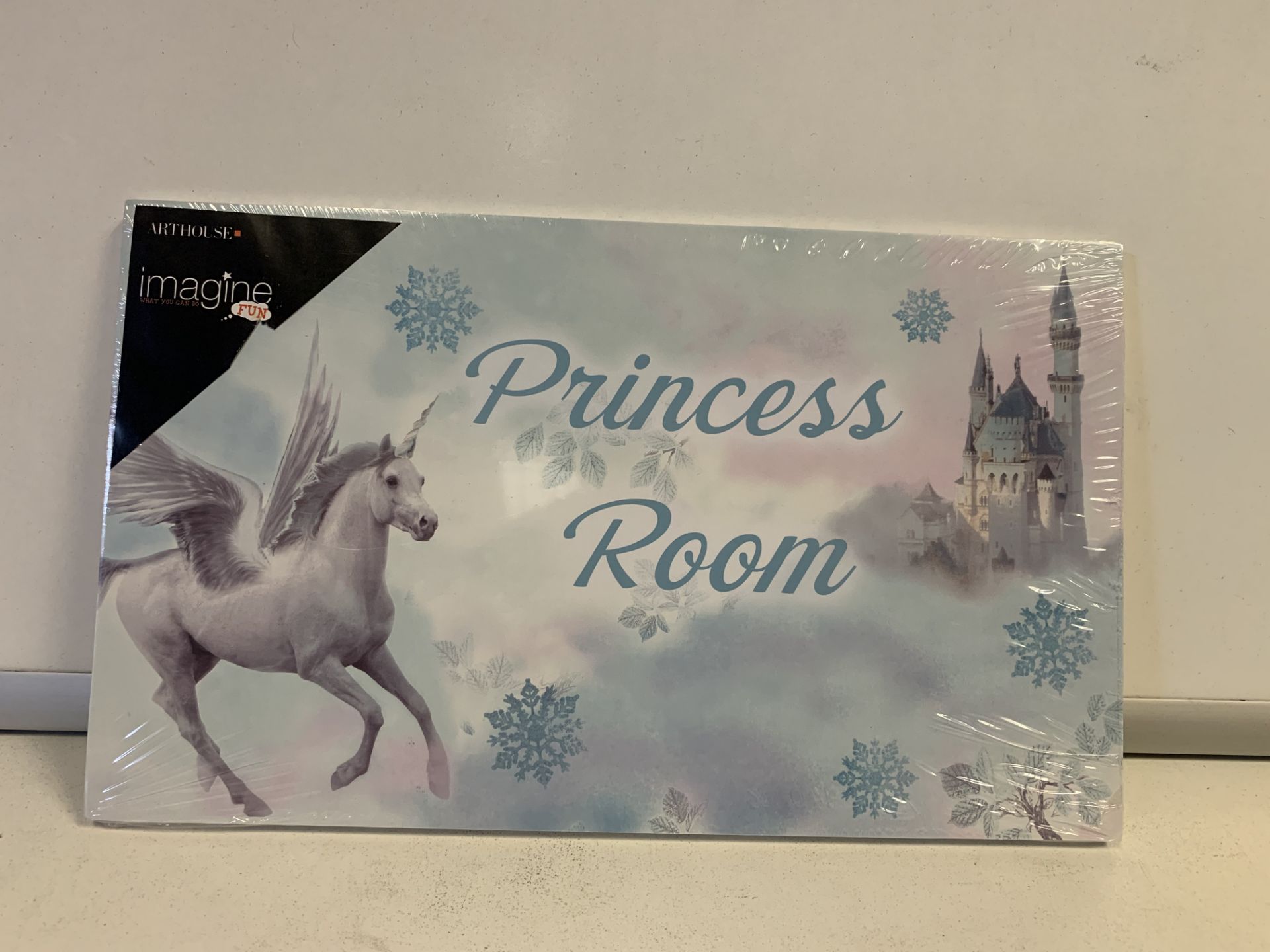 80 X BRAND NEW ARTHOUSE PRINCESS ROOM FAIRYTALE SIGNS