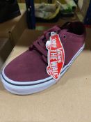 NEW & BOXED VANS BURGENDY PUMP SIZE JUNIOR 2 (420/28)