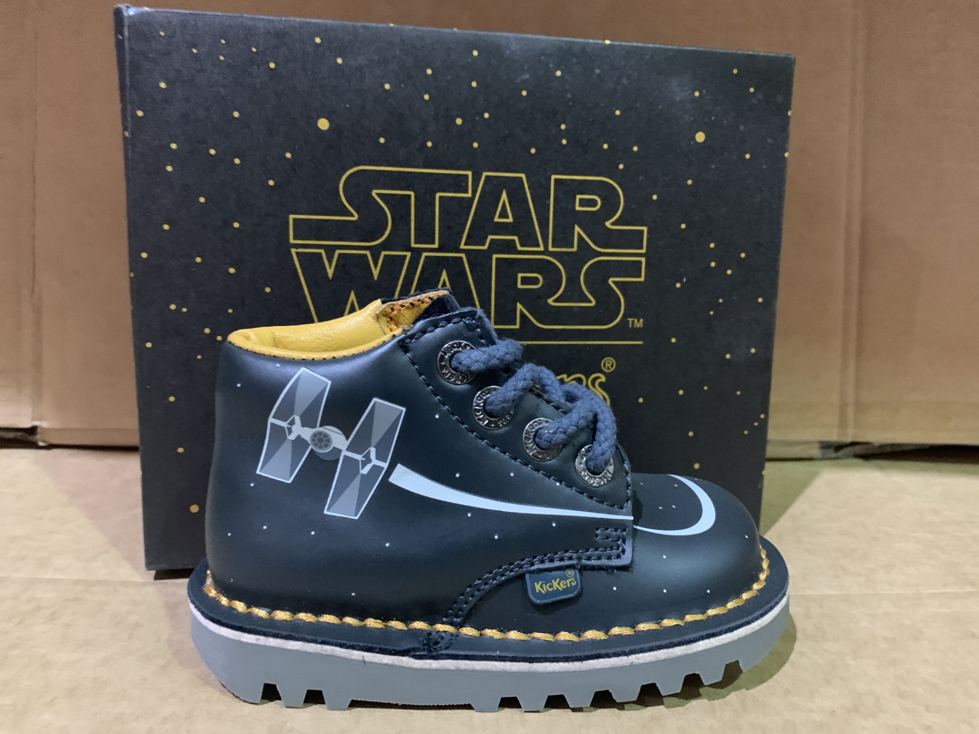 (NO VAT) 2 X BRAND NEW KICKERS STAR WARS FIGHTER BOOTS SIZE J6