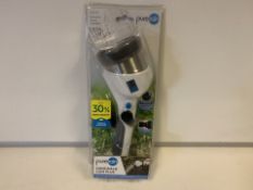 12 x NEW PACKAGED PURE RAIN HANDHELD GUN PLUS. RRP £25 EACH (1039/30)