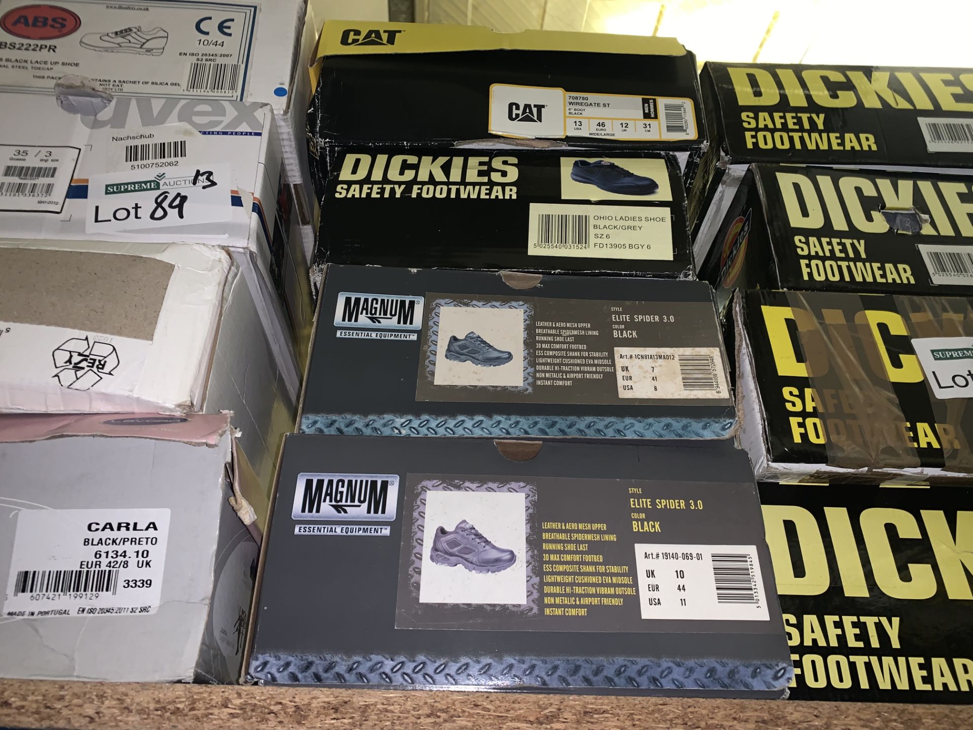 4 x PAIRS OF DICKIES, CAT & MAGNUM BOOTS TO INCLUDE SIZES 6, 7 & 11