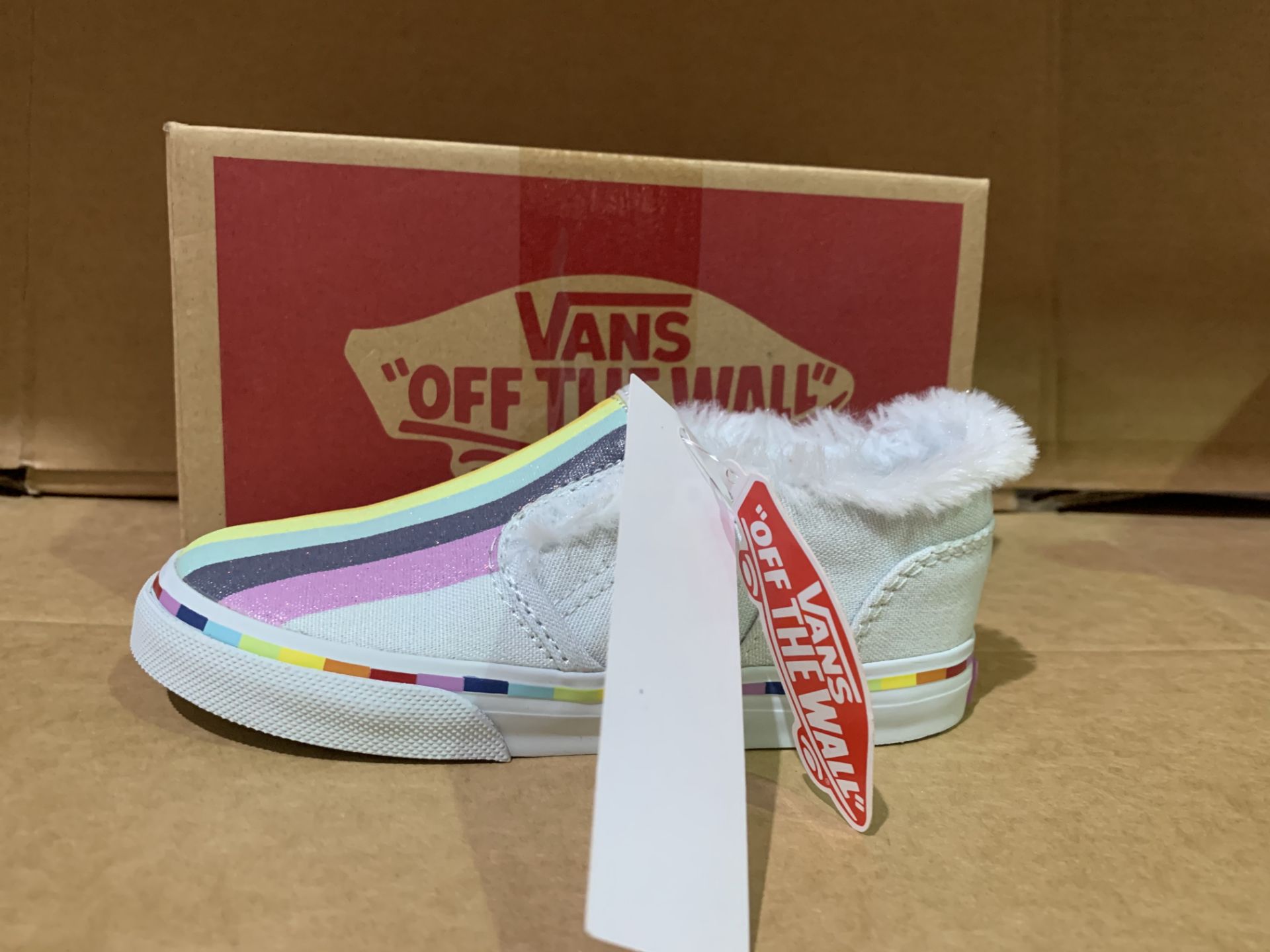 (NO VAT) 6 X BRAND NEW VANS RAINBOW TRAINERS SIZE i9