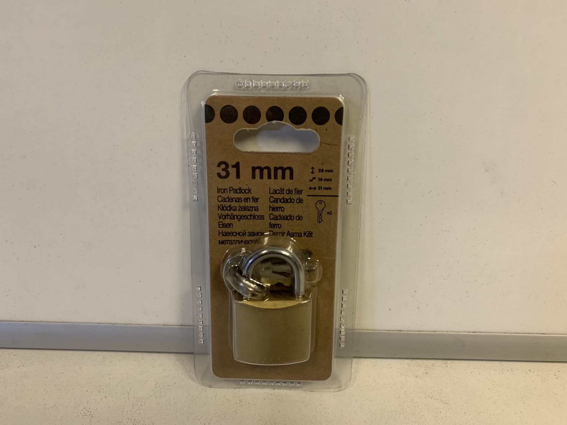 50 X BRAND NEW 31MM IRON PADLOCK WITH 3 KEYS