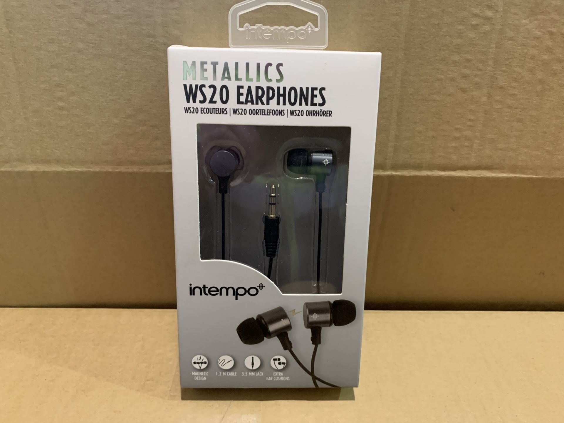 12 x BRAND NEW INTEMPO METALLICS WS20 EARPHONES