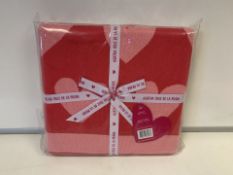 8 X BRAND NEW AGATHA RUIZ DE LA PRADA CORAZON FUCSIA ROSA THROW 130 X 170CM RRP £60 EACH (531/30)