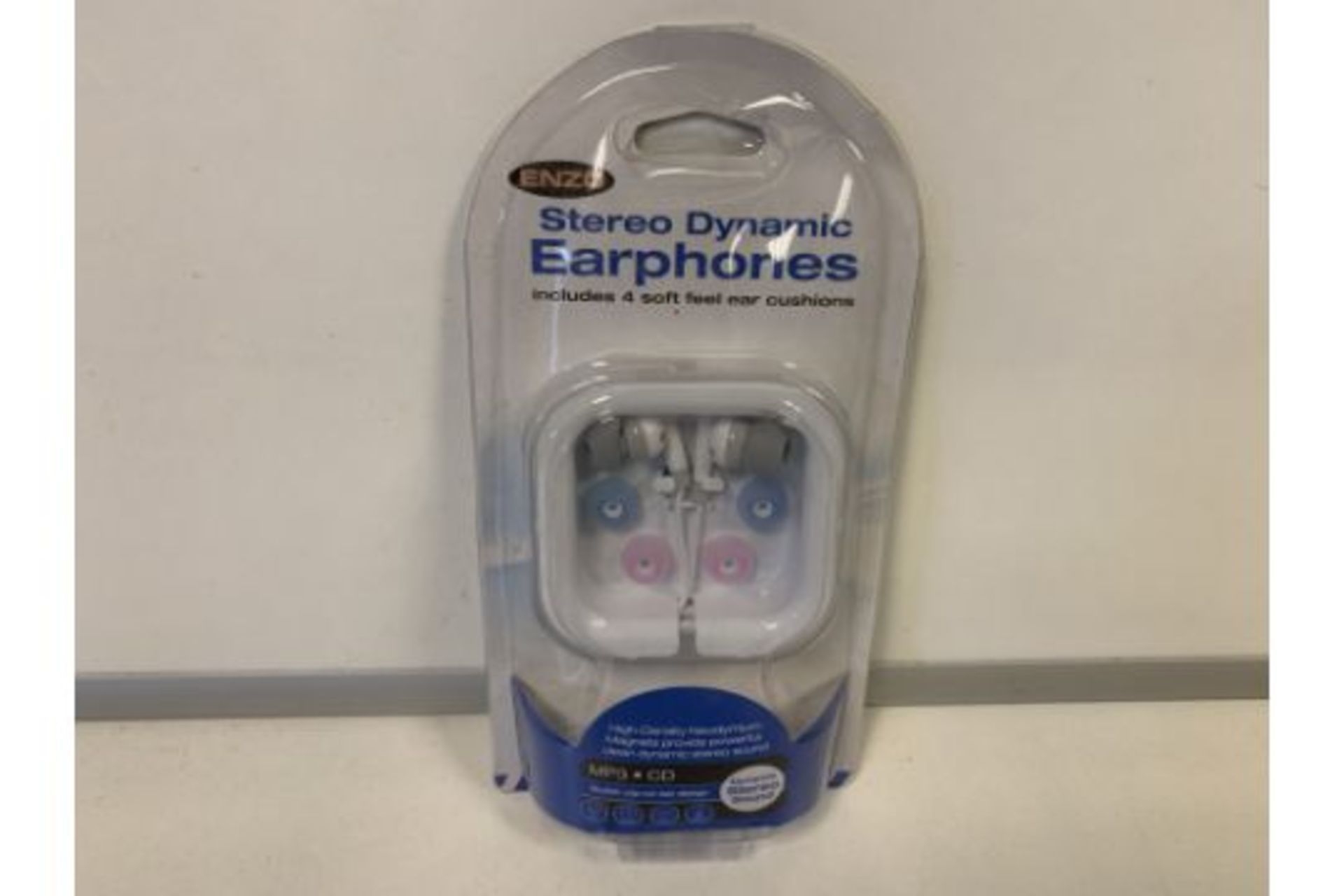 60 X BRAND NEW ENZO STEREO DYNAMIC EARPHONES INCLUDING 4 SOFT FEEL EAR CUSHIONS (1007/30)