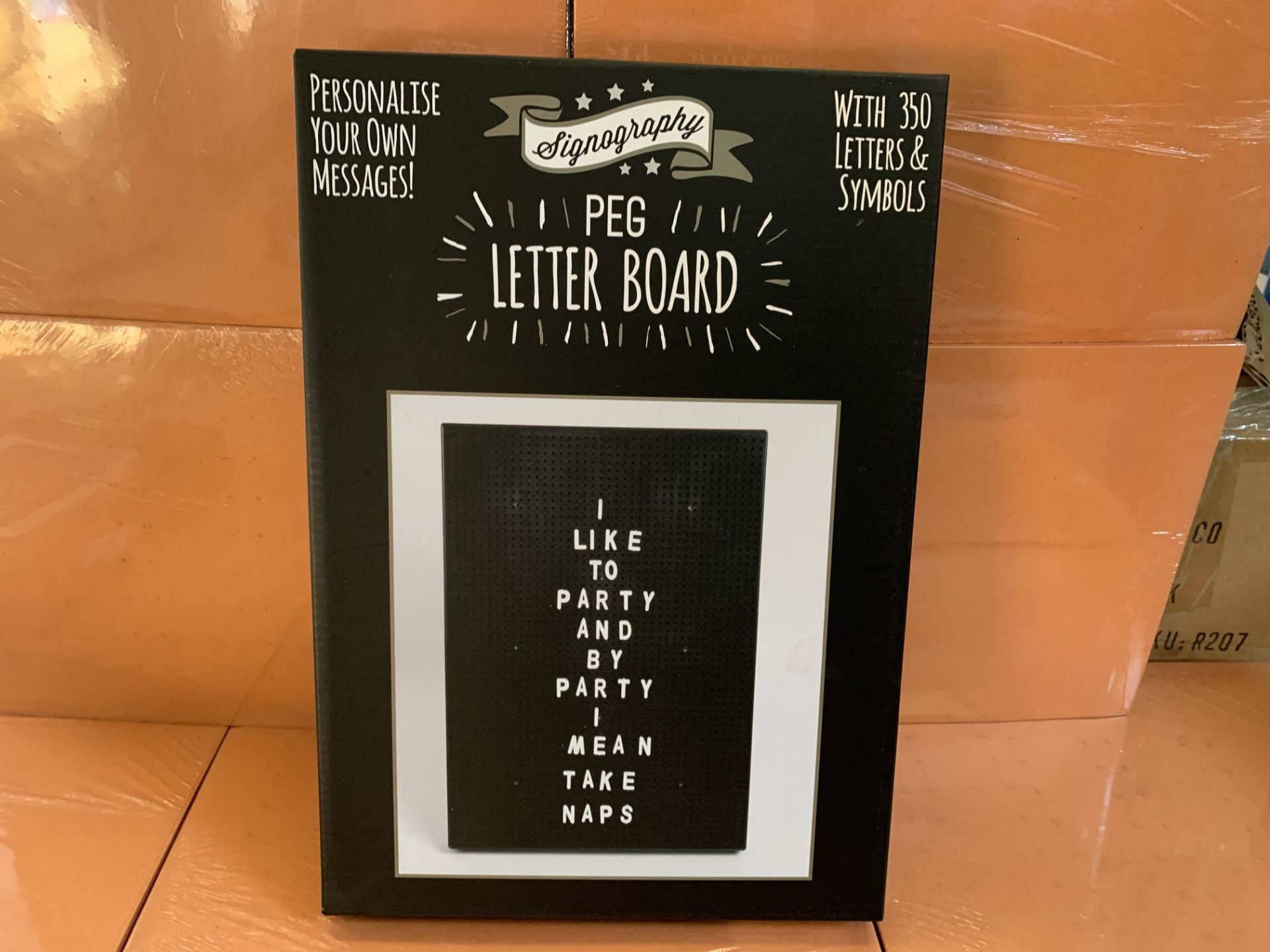 11 X BRAND NEW LARGE SIGNOGRAPHY PEG LETTER BOARDS (223/30)
