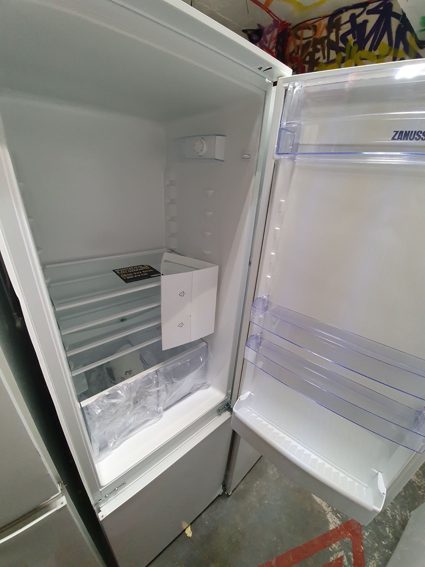 NEW/GRADED AND UNPACKAGED Prima Plus PRRF700 Built In Frost Free Fridge Freezer (Brand new slight - Image 9 of 14