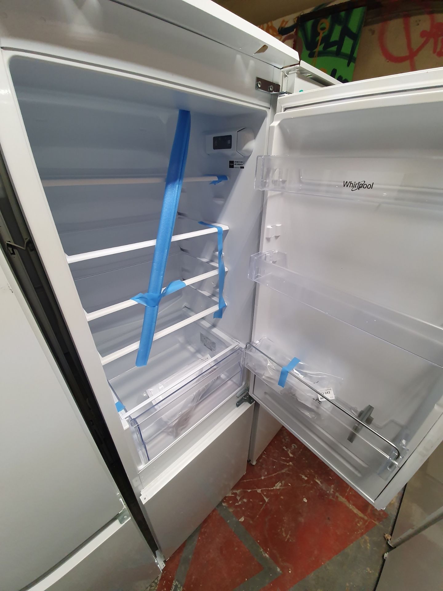 NEW/GRADED AND UNPACKAGED Prima Plus PRRF700 Built In Frost Free Fridge Freezer (Brand new slight - Image 10 of 14