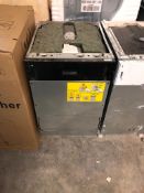 BRAND NEW UNPACKAGED Electrolux Slimline 45cm Airdry Dishwasher EEA22100L