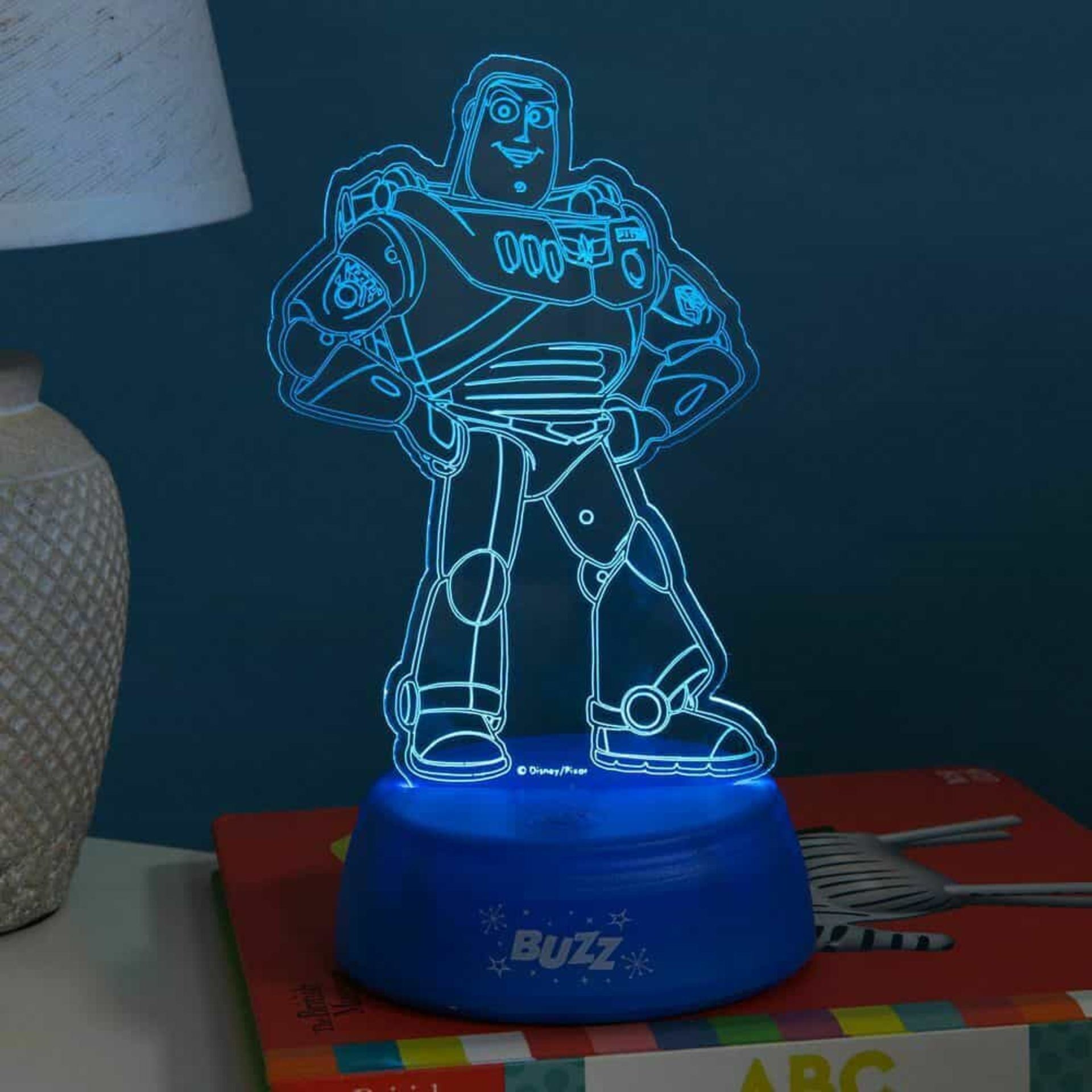 PALLET TO CONTAIN 96 X BRAND NEW RETAIL BOXED TOY STORY 4 BUZZ LIGHTYEAR COLOUR CHANGING NIGHT LAMPS