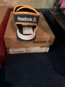 NEW & BOXED REEBOK NAVY WAVE GLIDERS NAVY SIZE INFANT 7 (199/21)