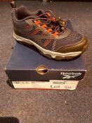 NEW AND BOXED REEBOK RUGGED RUNNER I-12 (44/7)