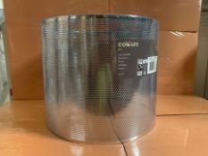 8 X BRAND NEW COLOURS CHROME EFFECT LAMPSHADES IN 4 BOXES (1130/30)