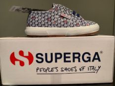 NEW & BOXED SUPERGA TRAINERS SIZE JUNIOR 13 (7 UPSTAIRS)