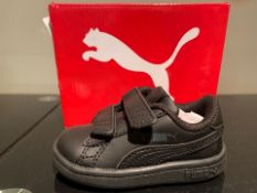 NEW & BOXED PUMA TRAINERS SIZE INFANT 5 (294 UPSTAIRS)