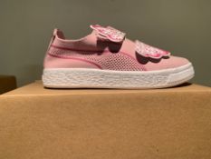 NEW & BOXED PUMA TRAINERS SIZE INFANT 11 (136 UPSTAIRS)