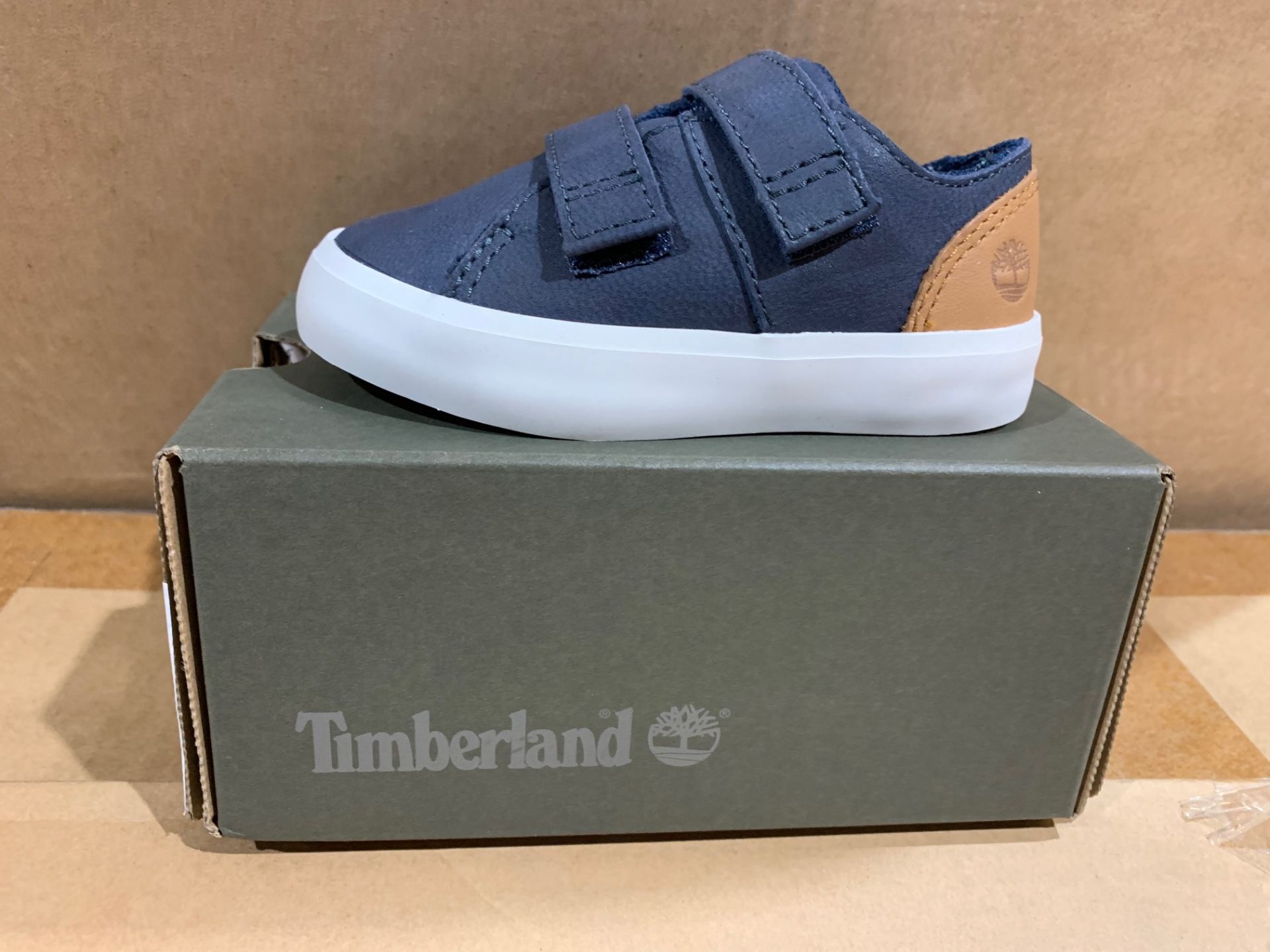 2 X NEW & BOXED TIMBERLAND TRAINERS SIZE INFANT 4.5