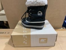 3 X NEW & BOXED SOREL BOOTS SIZE INFANT 9